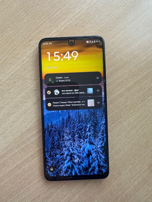 Продам телефон в отличном состоянии