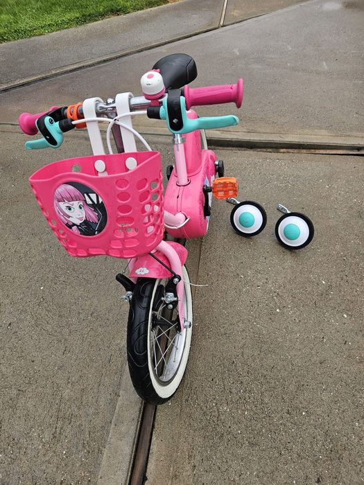 De vanzare - bicicleta fetita