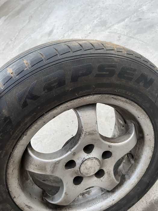 Продам коелса вместе с дисками