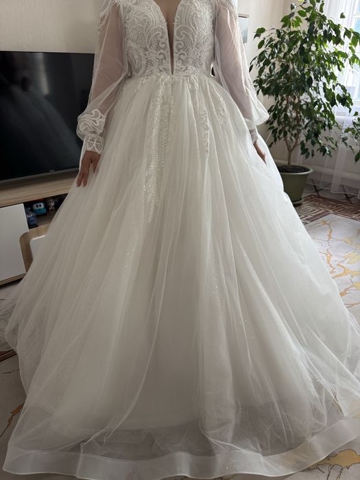 Продам свадебное платье