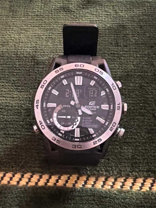Casio EdIfice .ECB-30p