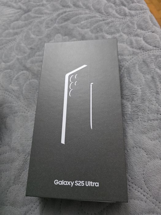 Samsung S25 ultra - 512 GB - Garanție pana in 2028