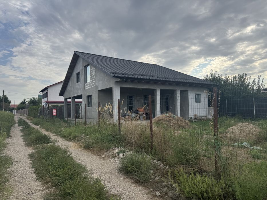 Vand casa intrare  Sat Costi, Galati