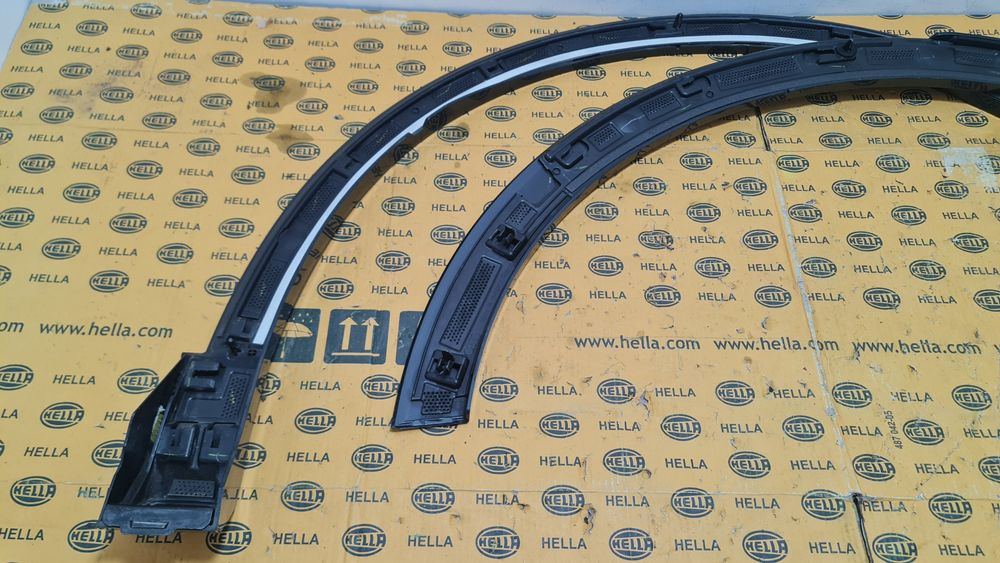 Bandou ornament overfender aripa stanga fata spate Audi Q3 F3 2019+ S line 83a853717a 83a853817a