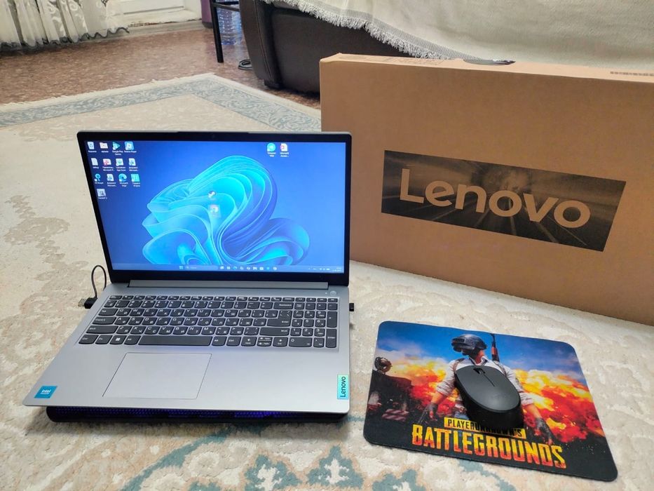 Продам Ноутбок Оффисный , Lenovo