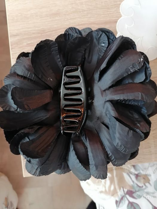 Красиви Панделки в черно!