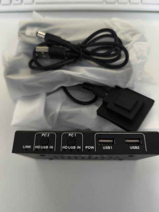 KVM HDMI 2 in 1 out complet