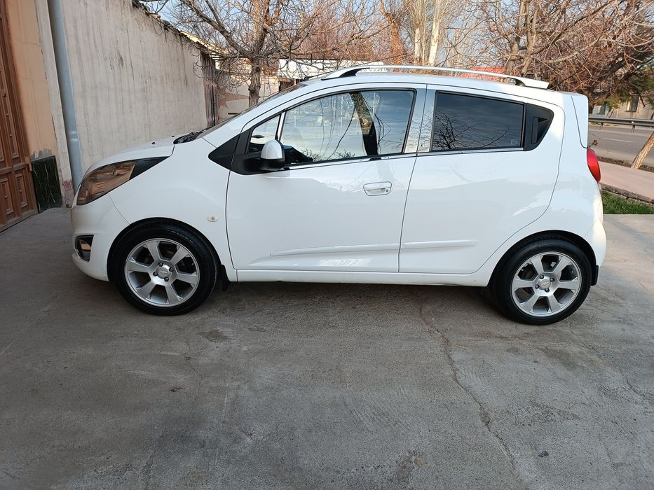 Diska Balon Sotiladi Bolta Jentra Stil 195 55 R16 Holat yaxshi