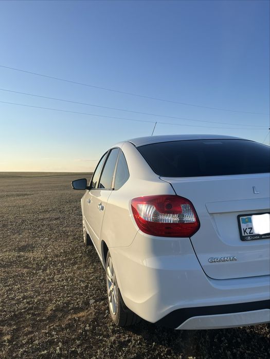 Lada Granta FL 2023