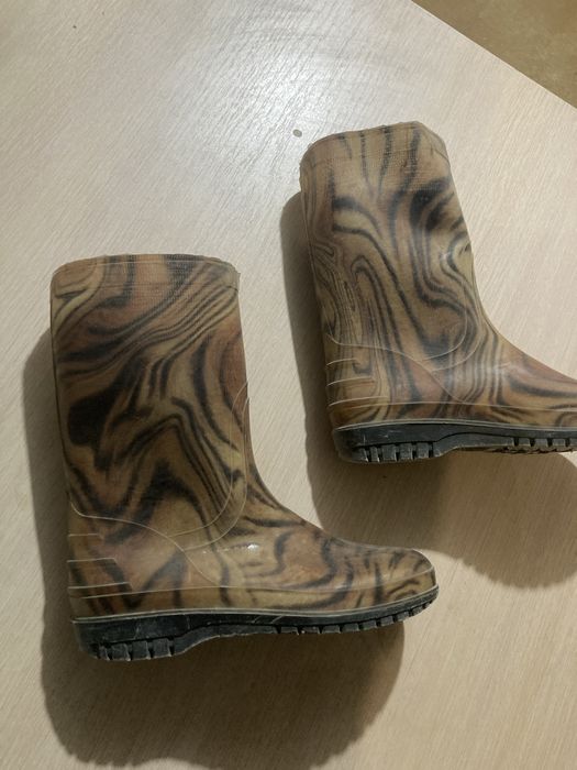 Боты обувь 5000тг