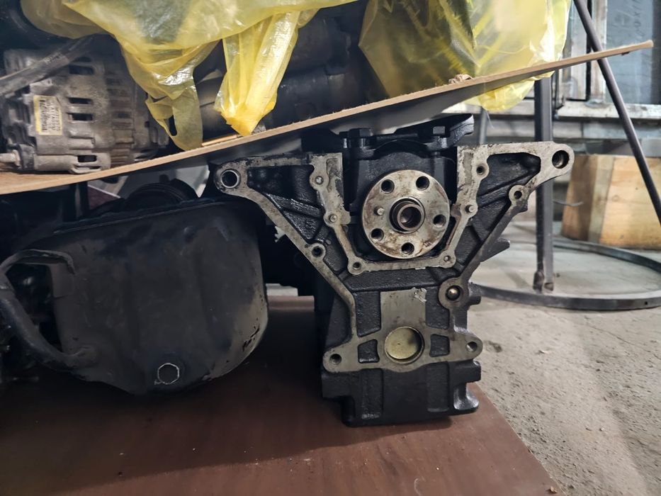 Двигатель Mitsubishi Pajero Junior