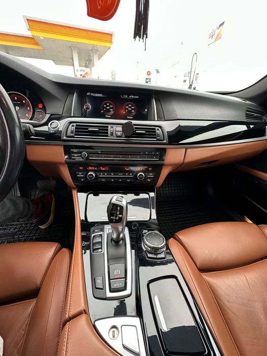 BMW Seria 5 520d - Individual