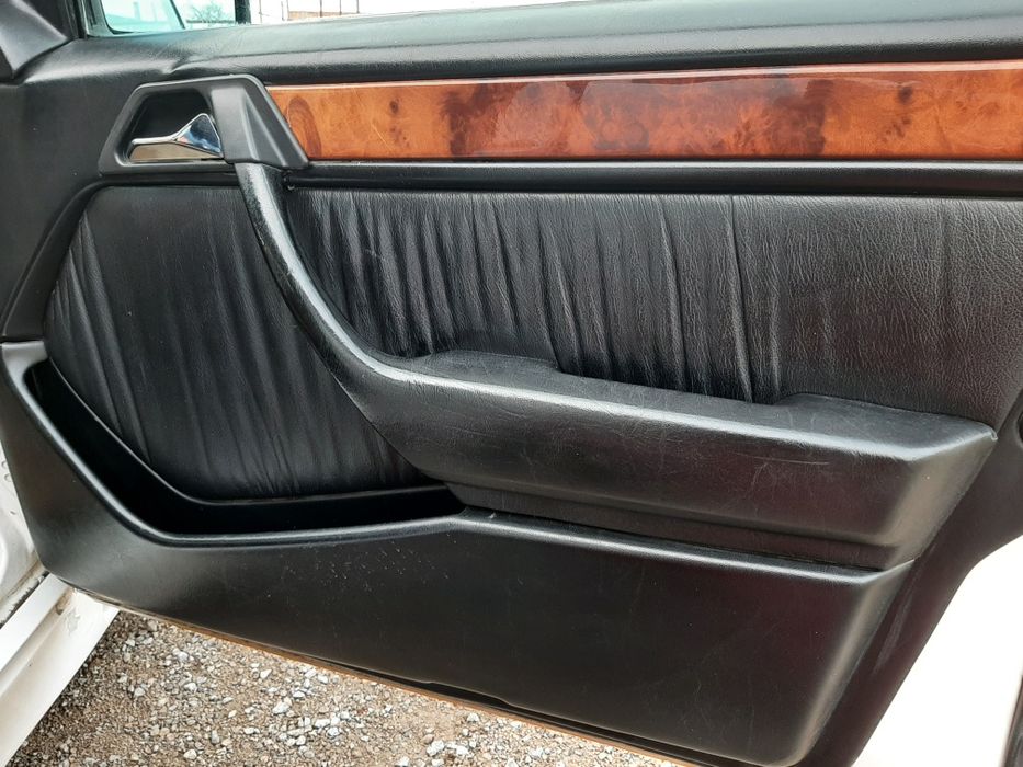 Мерседес бенс Е 320