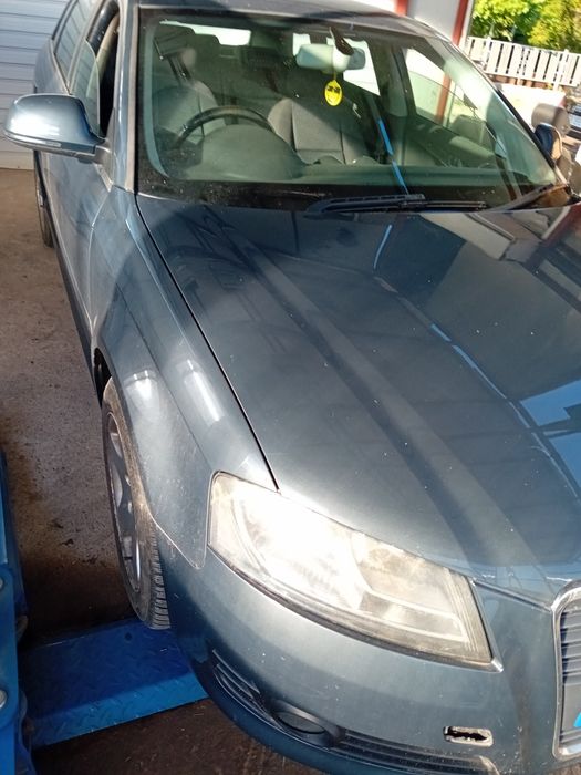 Ауди а3 8п фейс на части