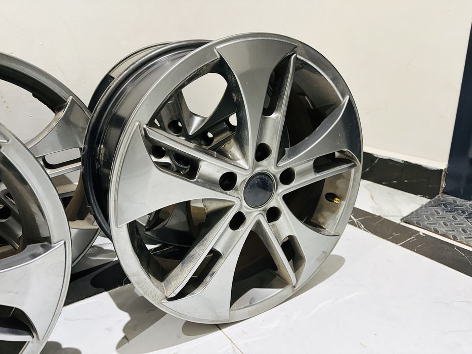 Продам диски R16