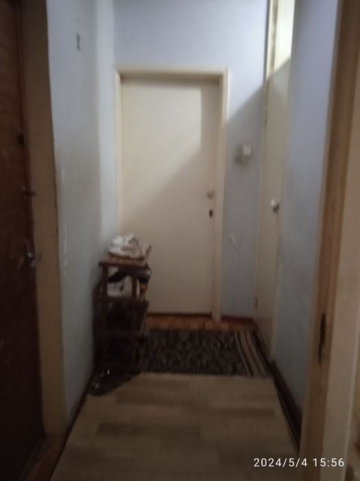 СРОЧНО!!! Квартира Сотилади 2 хонали