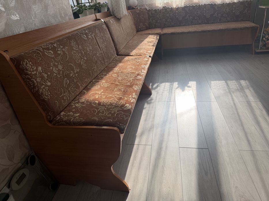 Кухонный уголок