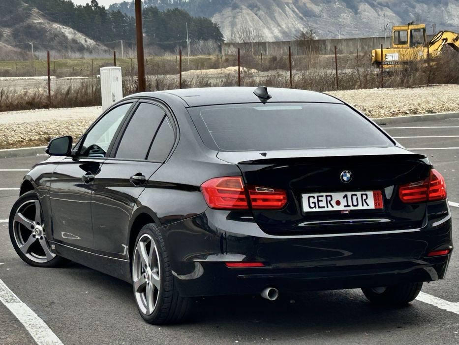 Bmw F30 320D 2013