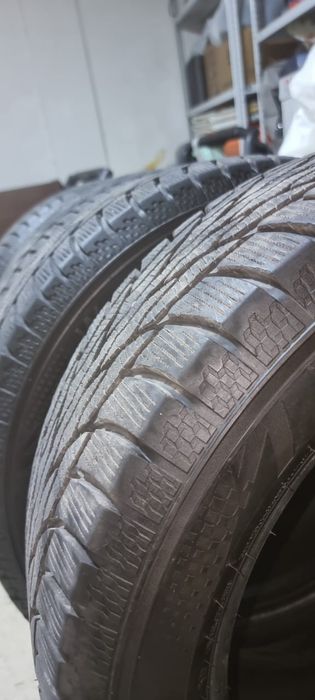Зимние шины в отличном состоянии