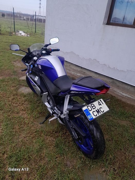 Yamaha yzf r125 an 2016