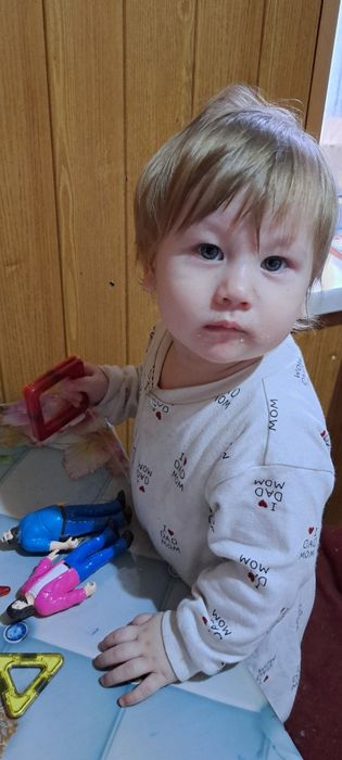 Услуги няни на дому ( Саяхат )