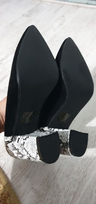 Lot 3 perechi de pantofi marimea 35, 1 piele naturala