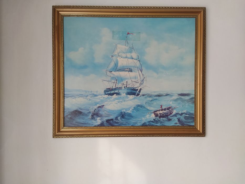 Продам две картины, принт на холсте