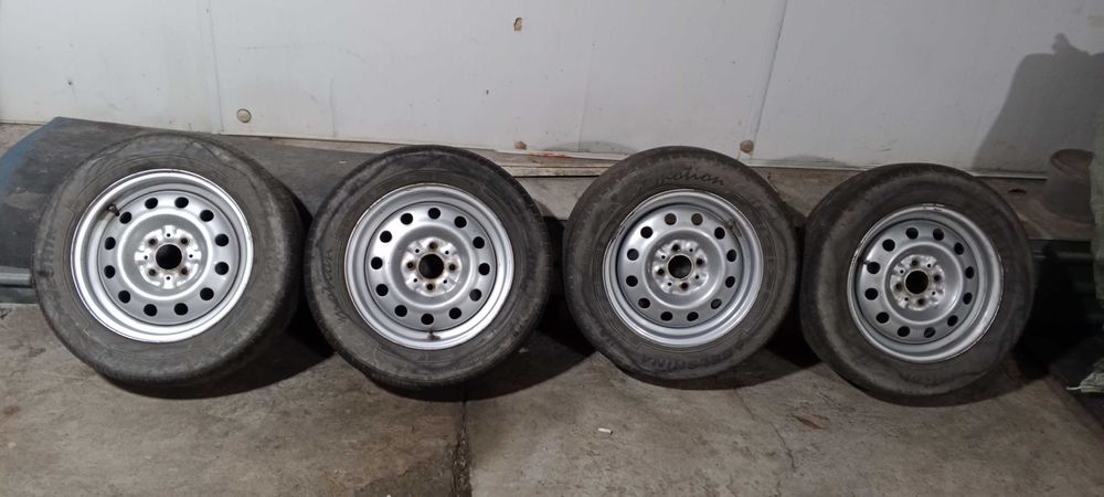 продам колеса на ваз в сборе