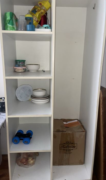 Комод шкаф для посуды и зеркало