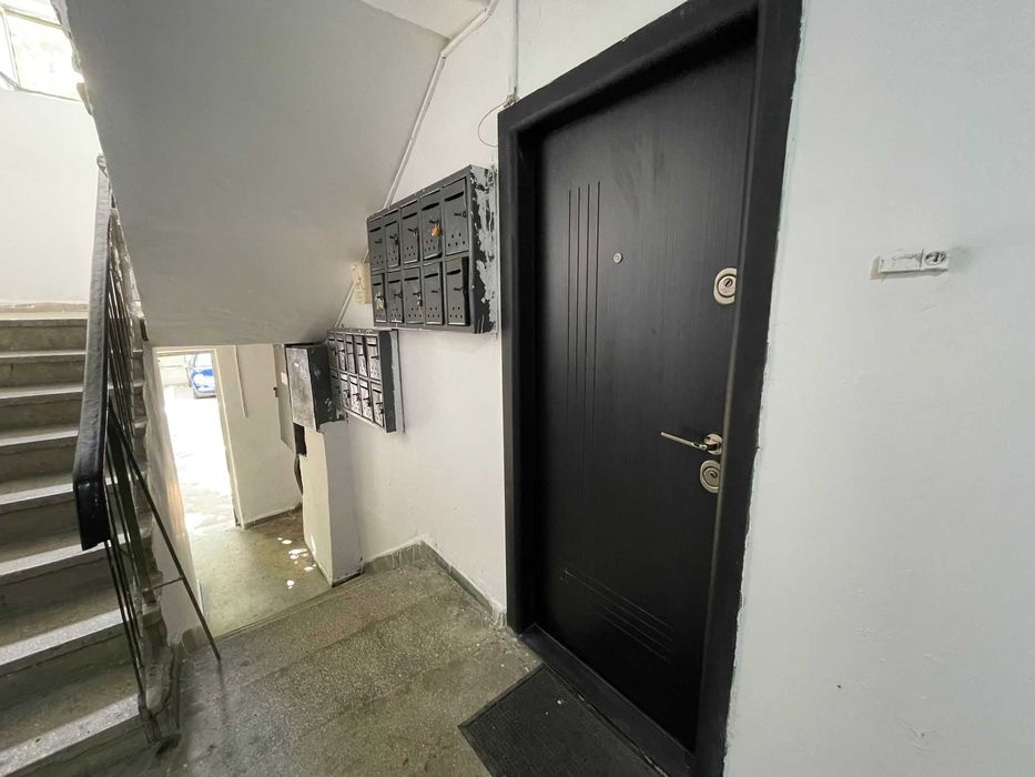 Vand Garsoniera Autogara, Parter, Renovata, Complet Utilata