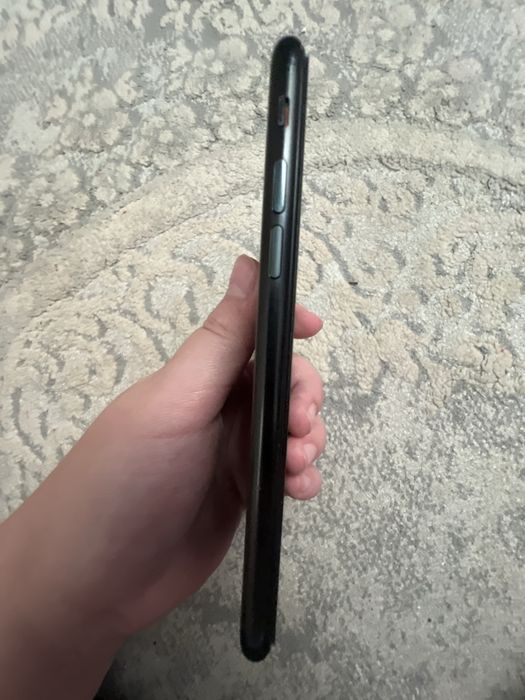 IPhone Se2 98% 128 tali