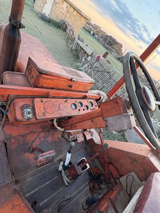 Продам трактор Т25А 3