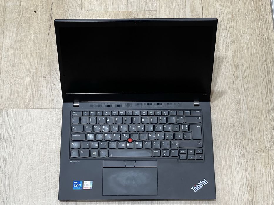 Продавам лаптоп Lenovo ThinkPad T14s Gen 2