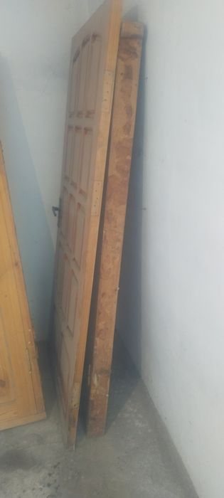 буу есіктер косегасыменен