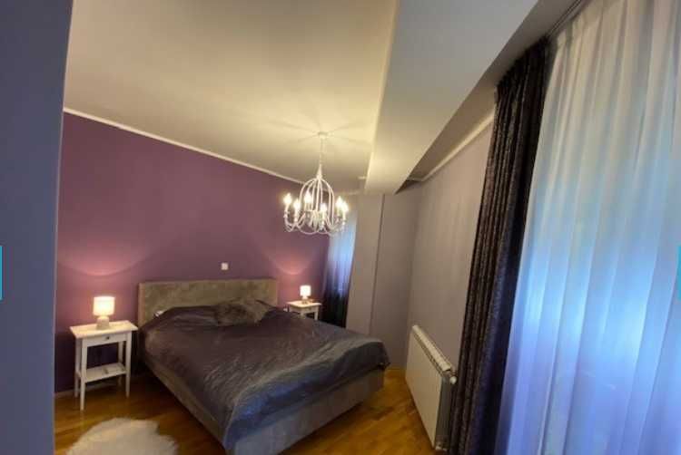 Дава се под наем Двустаен апартамент в Пловдив, Остромила - 65 кв.м за 239.7 € - Снимка #1