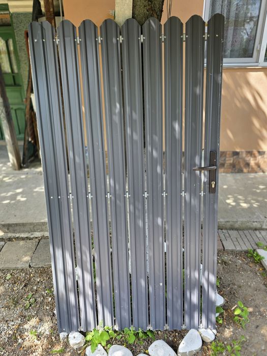 Poarta pietonala metalica
