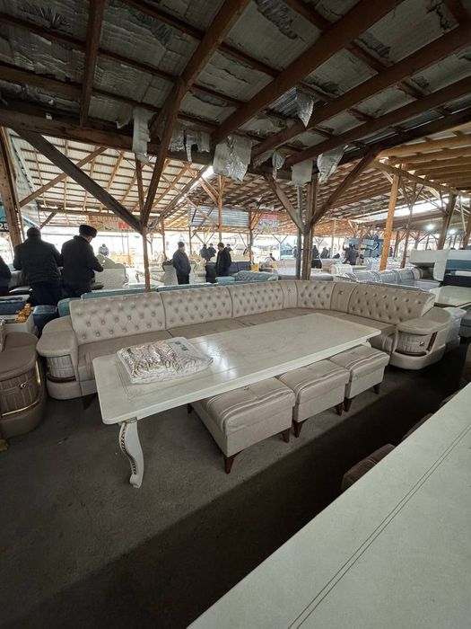 Mexmonxona uchun ugalok yumshoq mebel