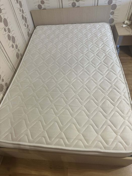 Легло  с матрак 120/180