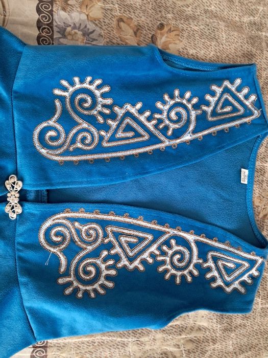 Камзол жилетка детская.