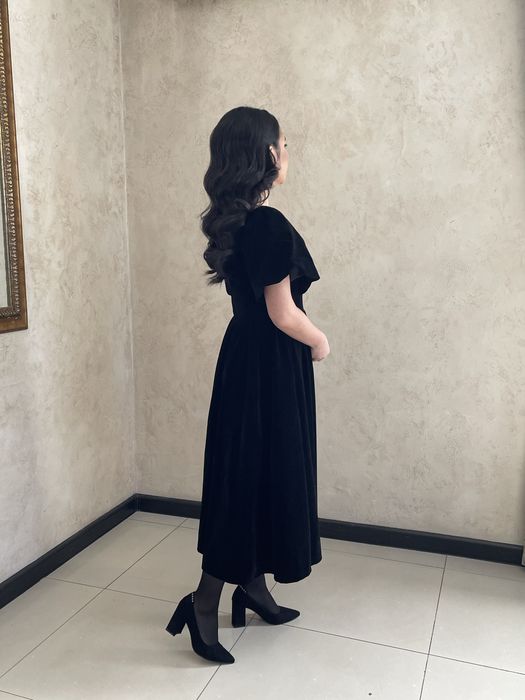 Платье вечернее черное длина миди