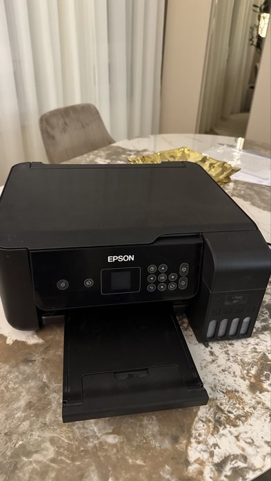 Imprimantă Epson EcoTank L3160 Wi-Fi - Aproape Nouă (sub 200 pagini)