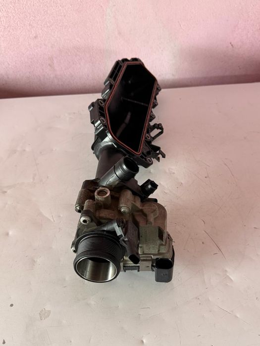 Galerie admisie/clapeta acceleratie Porsche Panamera 06M133267Q/06M133