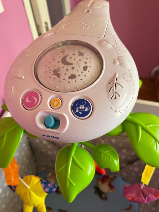Fisher Price Музикална въртележка за легло