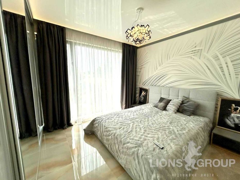 Продава се Двустаен апартамент в Варна, Бриз - 66 кв.м за 3106 €/кв.м - Снимка #7