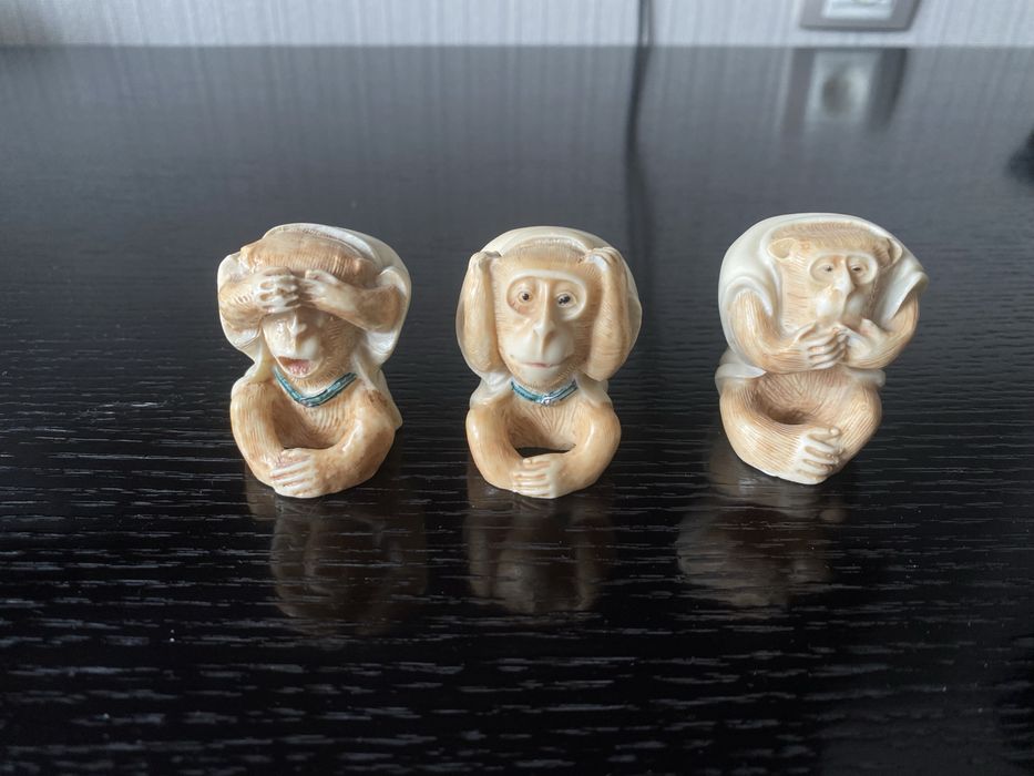 Продам статуэтку обезьян