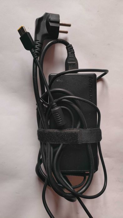 Оригинално зарядно lenovo 170w правоъгълна букса