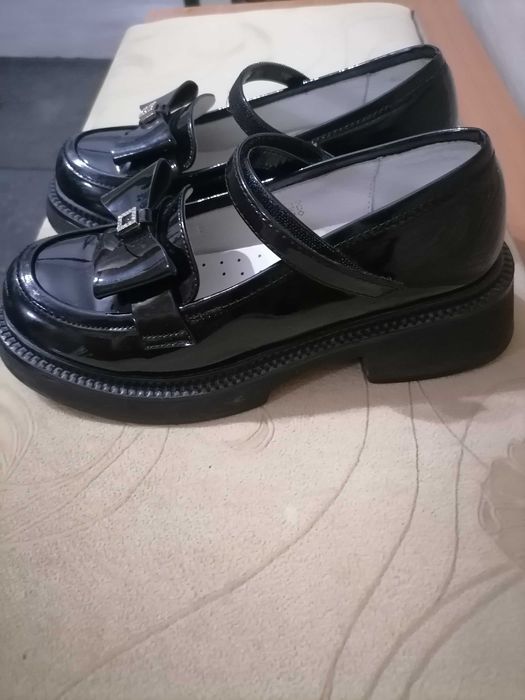 Туфли для девочки