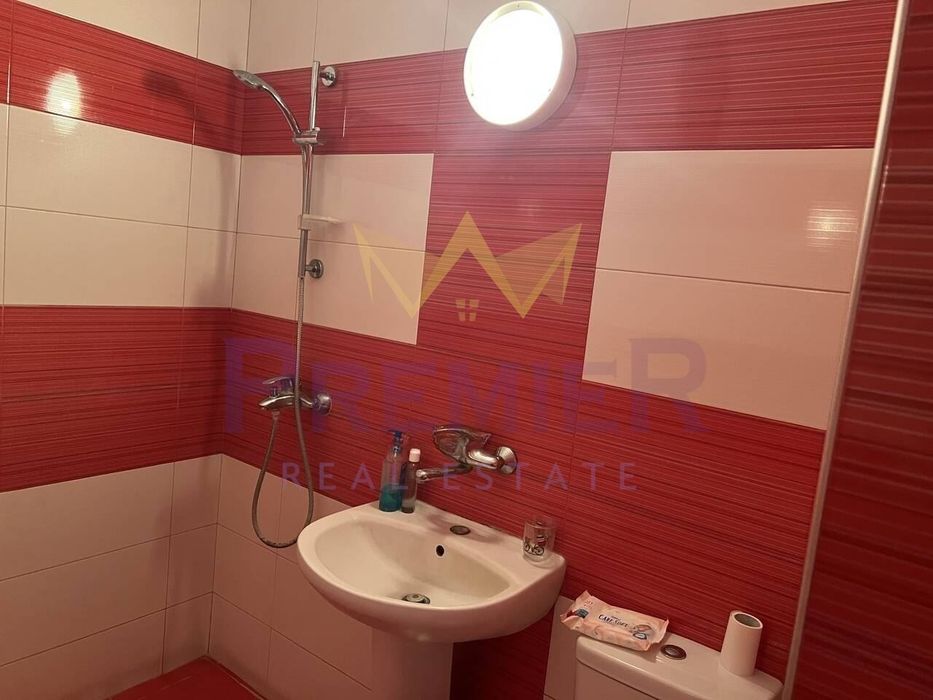 Продава се Тристаен апартамент в Пловдив, Христо Смирненски - 91 кв.м за 1561 €/кв.м - Снимка #6