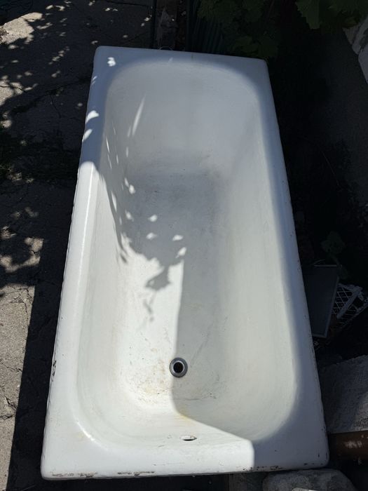 Cadă din fontă, 1.50/73cm, aproximativ 100kg.