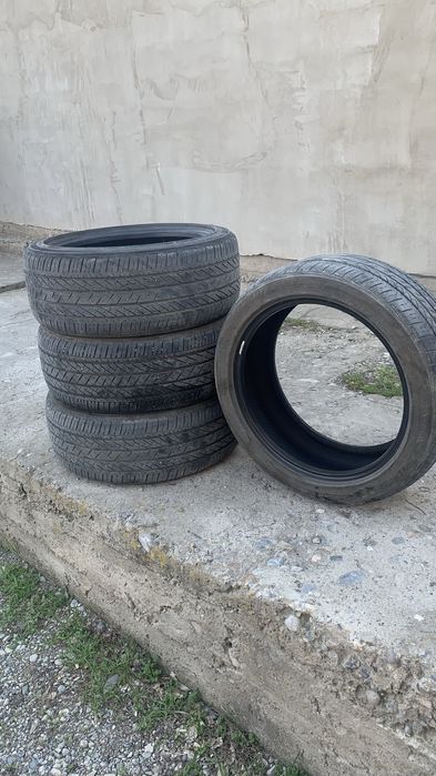 Шины летние 235/45/18